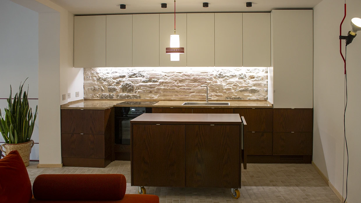 Modern kitchen in oak wood